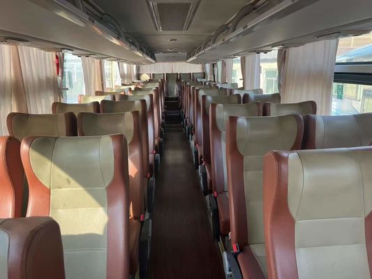 Gebruikte Luxe Touringcars 54 Zitplaatsen ZK6120HQ5Y Gebruikte Bussen met Linkerstuur