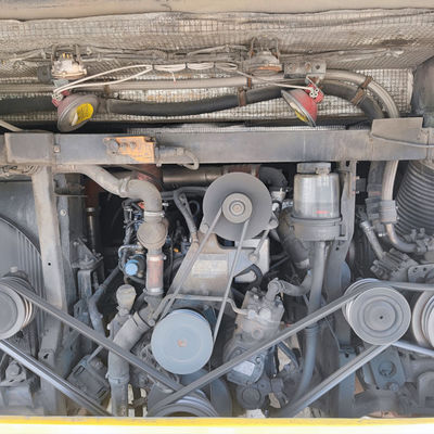 49-zits gebruikte touringcar met een maximaal vermogen van 247 kW en een maximumsnelheid van 100 km/u, geproduceerd in januari 2013