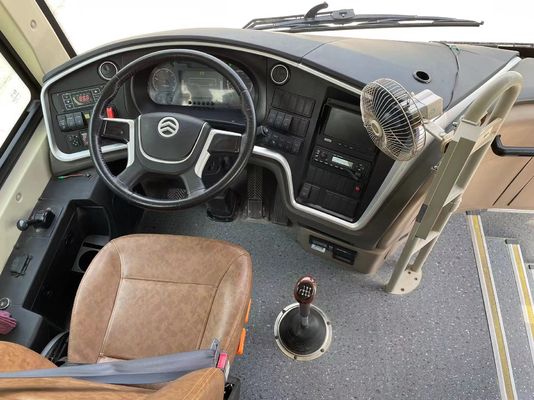 Golden Dragon 48 zitplaatsen tweedehands luxe bus Diesel Gebruikt bedrijfsvoertuig