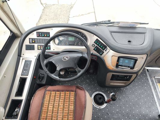33 zitplaatsen Gebruikte King Long Coaches XMQ Gebruikte linksgestuurde bussen