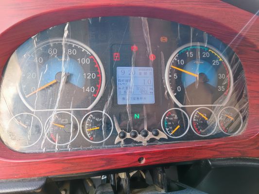 34 zitplaatsen YuTong tweedehands schoolbus Dieselbrandstof met V6 motor