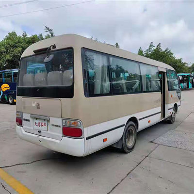 27 zitplaatsen JMC Gebruikte minibussen LHD Gebruikte shuttlebussen met dieselbrandstof