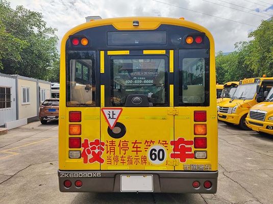 41 zitplaatsen gebruikte schoolbussen Dieselbrandstof geproduceerd in augustus 2014