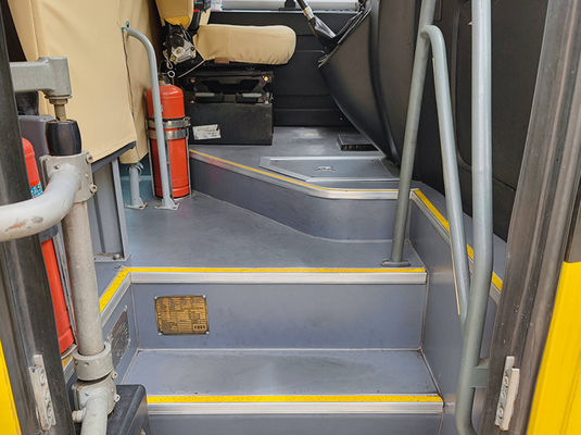 41 zitplaatsen gebruikte schoolbussen Dieselbrandstof geproduceerd in augustus 2014