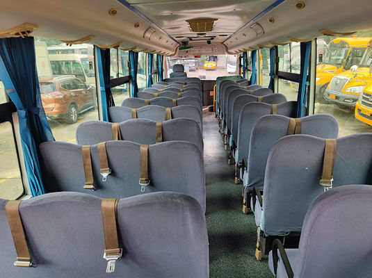 Diesel Euro 4 Afgetreden schoolbus Dongfeng 56 zitplaatsen Gele schoolbus