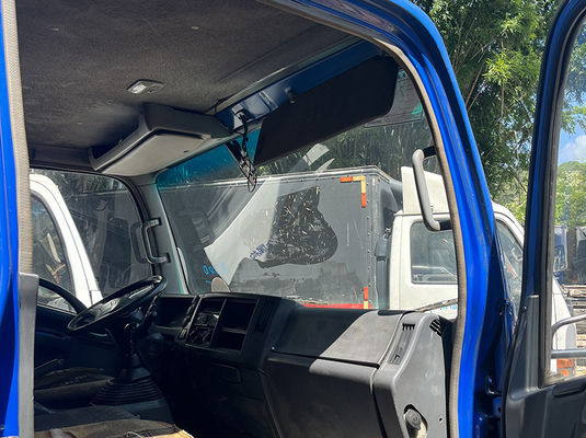 Isuzu 4x2 gebruikte diesel vrachtwagen, LHD tweedehands 8 ton vrachtwagen