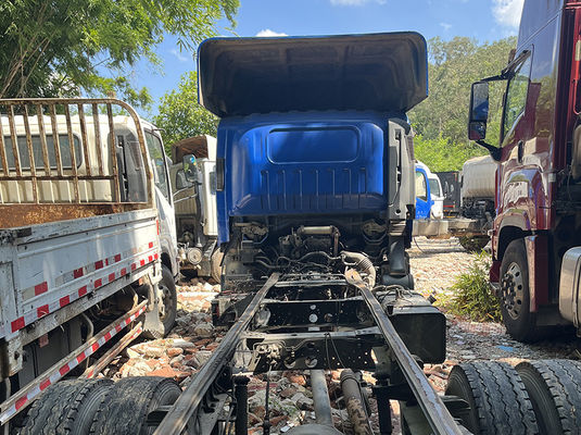 Isuzu 4x2 gebruikte diesel vrachtwagen, LHD tweedehands 8 ton vrachtwagen