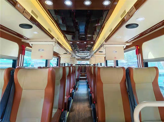 Tweedehands Yutong 51 zitplaatsen bus, Euro 5 LHD Diesel Gebruikte toeristenbus