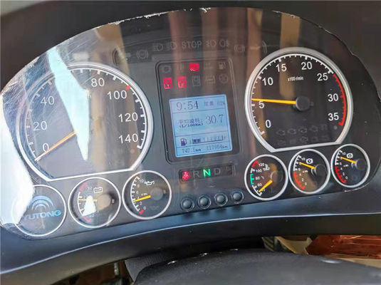 Tweedehands bus met 51 zitplaatsen, Euro 5 LHD Diesel Gebruikte toeristenbus