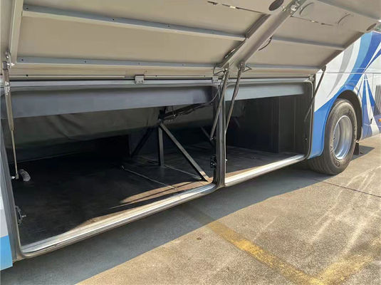 Euro 5 LHD Diesel gebruikte passagiersbus 55 zitplaatsen Yutong ZK6125HQT5Z