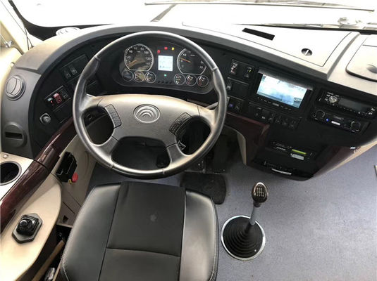 Yutong Gebruikte Passagiersbus 33 zitplaatsen met handgeschakelde versnellingsbak