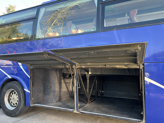 Blauwe gebruikte bus 51 zitplaatsen Euro 4 emissie norm