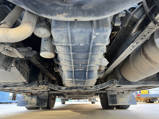 Blauwe gebruikte bus 51 zitplaatsen Euro 4 emissie norm