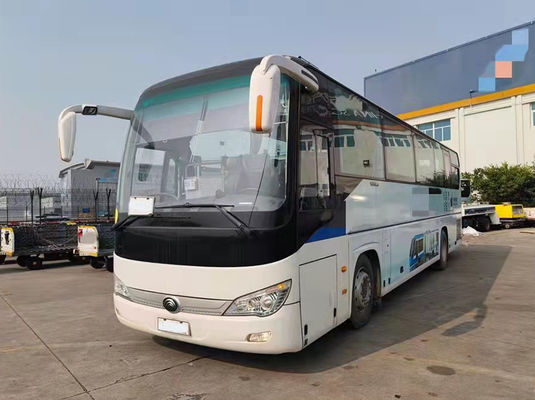 Euro 5 Gebruikte bus Bus 46 zitplaatsen Handgeschakelde transmissie Tweede hand bussen met 2 deuren