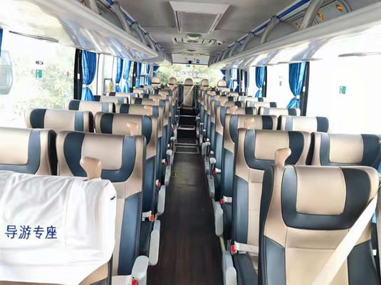 Euro 5 Gebruikte bus Bus 46 zitplaatsen Handgeschakelde transmissie Tweede hand bussen met 2 deuren