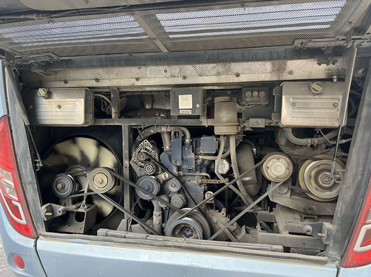 Diesel handleiding Gebruikte achtbaanbus 47 zitplaatsen Euro 4 emissie norm