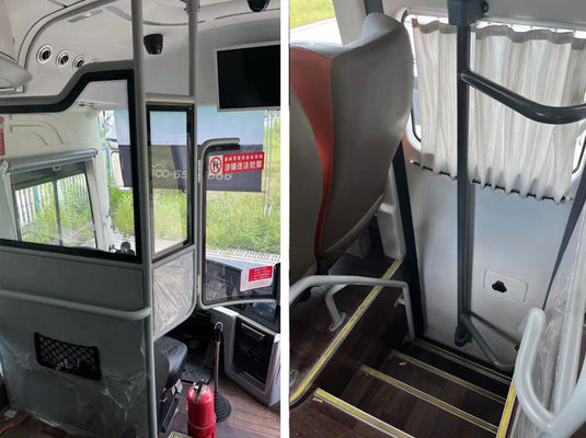 48 zitplaatsen Gebruikte bussen Handgeschakelde transmissie Grote afmetingen