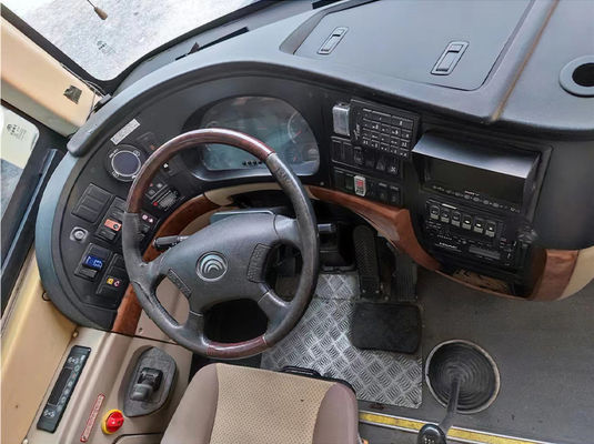 Euro 5 Tweedehands CNG-bus 51 zitplaatsen Gebruikte grote privébus