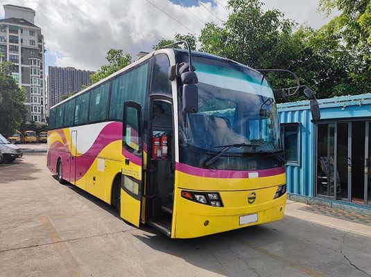 Gebruikte luxebus met handgeschakelde versnellingsbak 100 km/u Maximale snelheid Diesel Servo 49 zitplaatsen