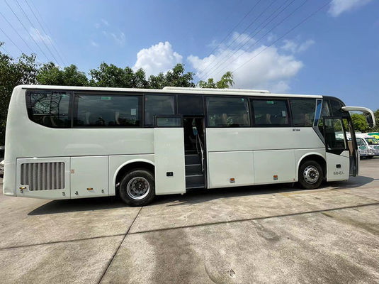 Golden Dragon Gebruikte bus 48 zitplaatsen Links stuur Diesel Tweedehands reisbus
