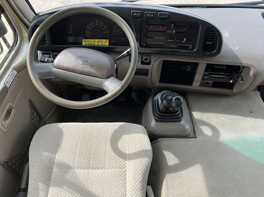 Tweedehands bus voor 20 personen