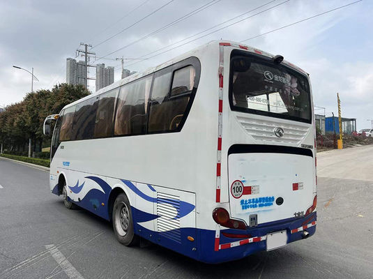 Gebruikte minibussen met 4 zitplaatsen met LHD-stuurpositie