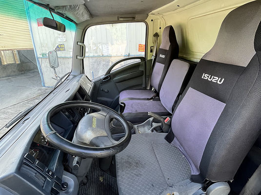 Middenklasse Isuzu Tweedehands vrachtwagens 4X2 aandrijving Diesel Tweedehands vrachtwagen