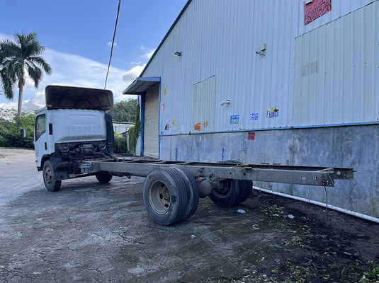 Middenklasse Isuzu Tweedehands vrachtwagens 4X2 aandrijving Diesel Tweedehands vrachtwagen