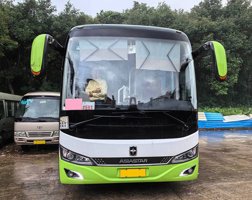 Yaxing LHD 48 zitplaatsen Gebruikte coachbus Dieselbrandstof Maximale snelheid 100 Km/H Rijbus