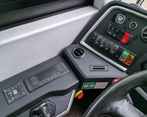 Yaxing LHD 48 zitplaatsen Gebruikte coachbus Dieselbrandstof Maximale snelheid 100 Km/H Rijbus