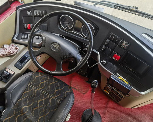 50 zitplaatsen Gebruikte bussen 12m Dieselmotor LHD Euro 5 Gebruikte bus