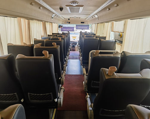 50 zitplaatsen Gebruikte bussen 12m Dieselmotor LHD Euro 5 Gebruikte bus