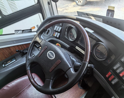 Higer 54 zitplaatsen LHD Euro 5 tweedehands bus betrouwbaar vervoer tweedehands toeristenbus