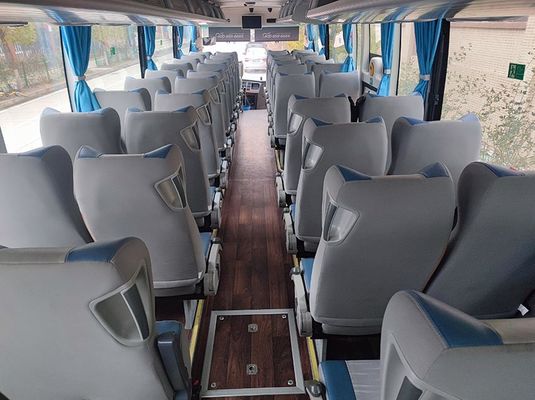 Dieselcoach Bussen Euro 5 Gebruikte toeristenbus Verplaatsing LHD Stuurpositie 12m