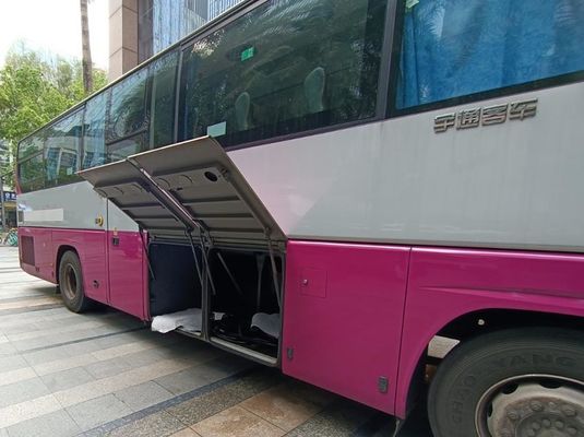 Yutong Bus 50 zitplaatsen Tweedehands Bus Diesel Power 220kw Gebruikte Coach Bus