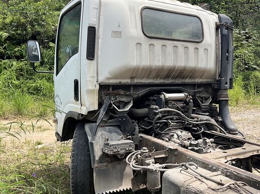 Isuzu gebruikte vrachtwagen vrachtwagen 4KH1 Dieselmotor vrachtwagen met 2 deuren voor zwaar vervoer