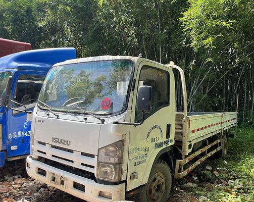 Isuzu gebruikt vrachtwagen met 2 deuren Diesel motor vrachtwagen lichte vrachtwagen vrachtwagen