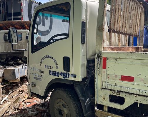 Isuzu gebruikt vrachtwagen met 2 deuren Diesel motor vrachtwagen lichte vrachtwagen vrachtwagen