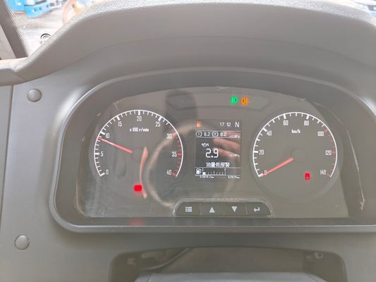 19-Persoons Gebruikte Kleuterschoolbus met Rolstoellift en Kilometerstand 57870KM Prima Staat