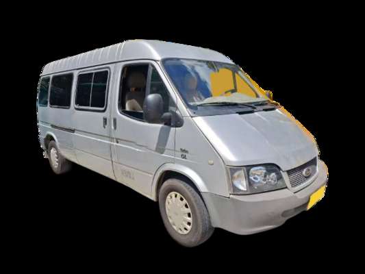 5 meter lang en 15 zitplaatsen Jiangling Transit Mid-sized Bus met een topsnelheid van 120 km/h