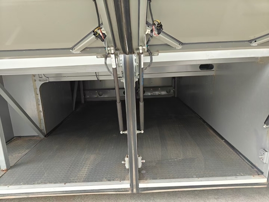 King Long 2017 Registratie CATL Pure Elektrische Batterij Gebruikte Bus met Motortype Elektrisch Totale Afmetingen mm 10.7x2.5x3.3m